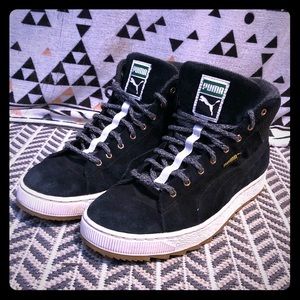 High top Puma sneakers women’s size 10